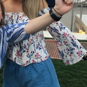 Floral Off-The-Shoulder Cropped Top